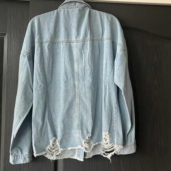 Destructed denim jacket - Picture 3 of 3